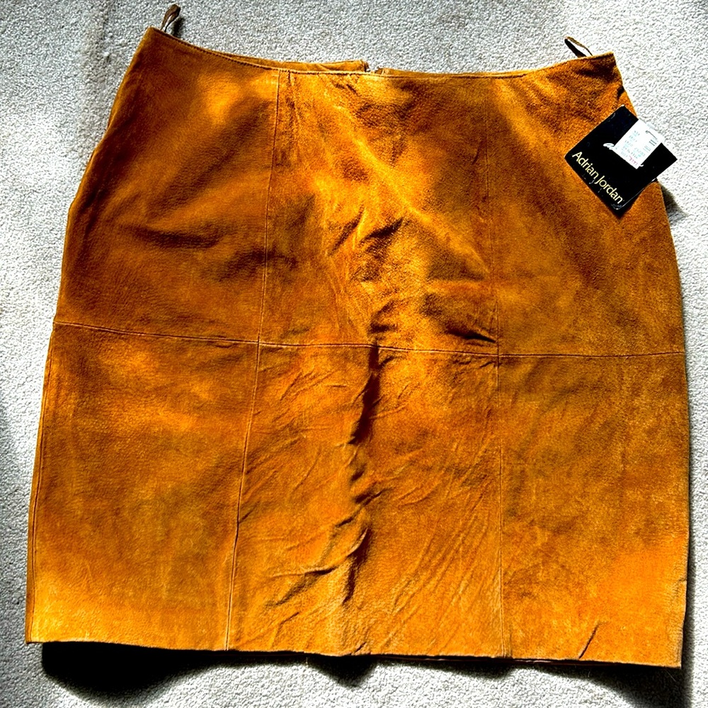 ADRIAN JORDAN:  TAN GENUINE LEATHER SKIRT WOMANS size 20